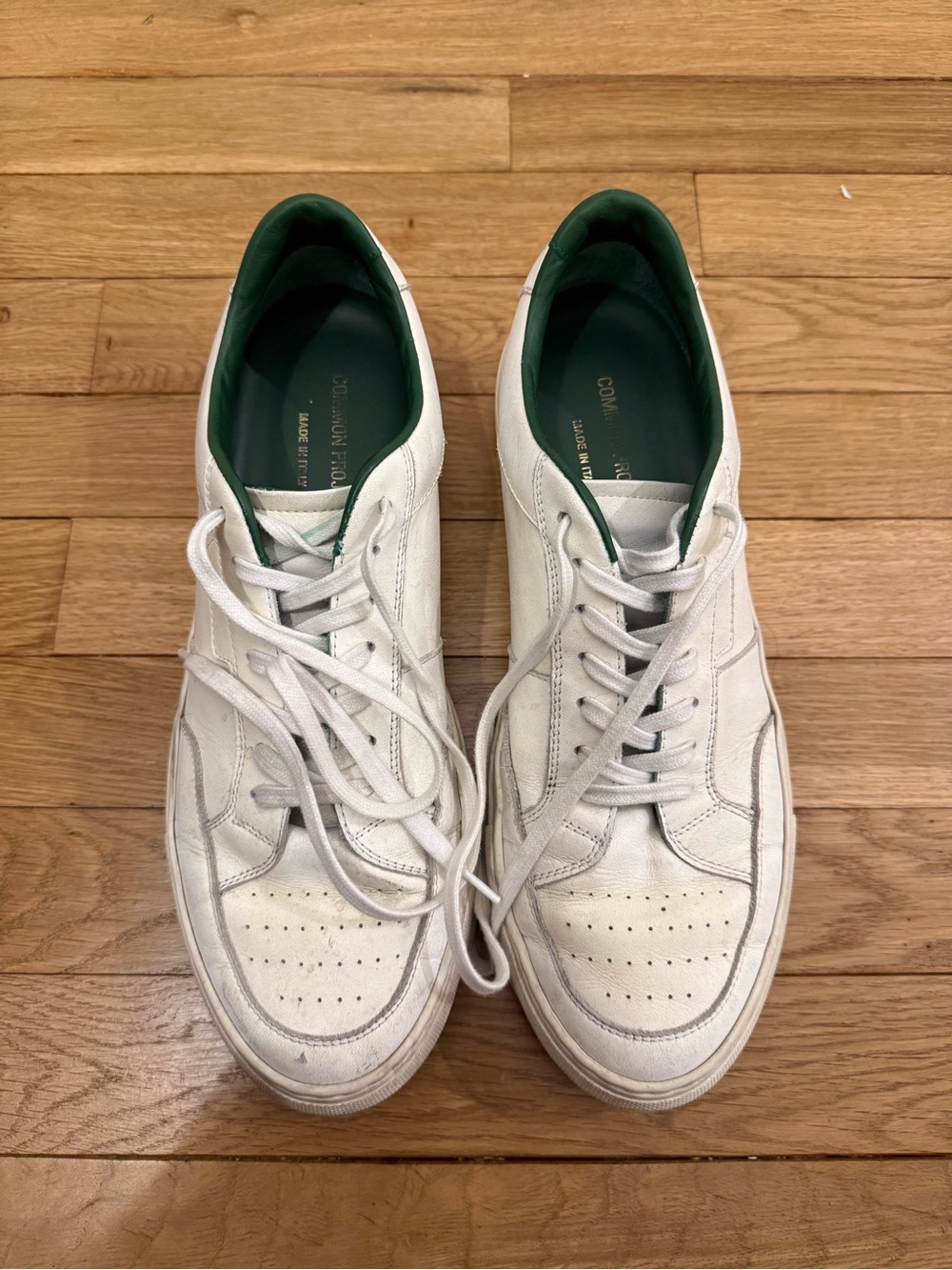 Common Projects Men's White Leather Low-Top Sneakers with Green Lining